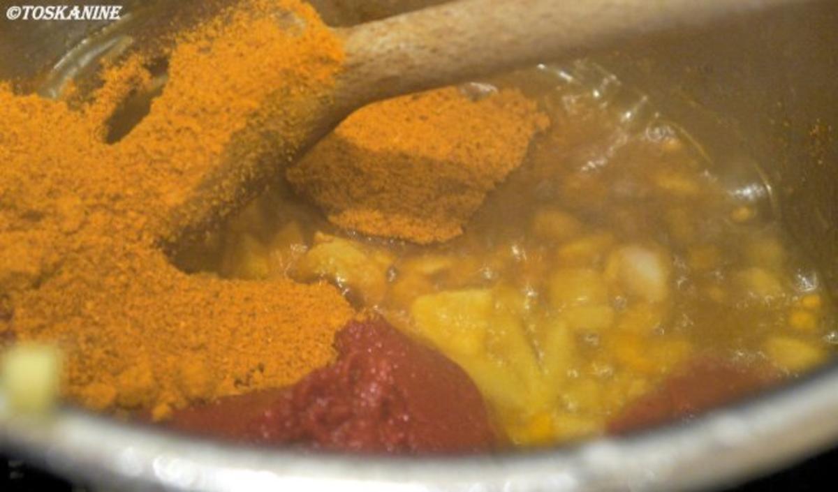 Mango-Currywurst mit Süßkartoffel-Pommes - Rezept - Bild Nr. 6