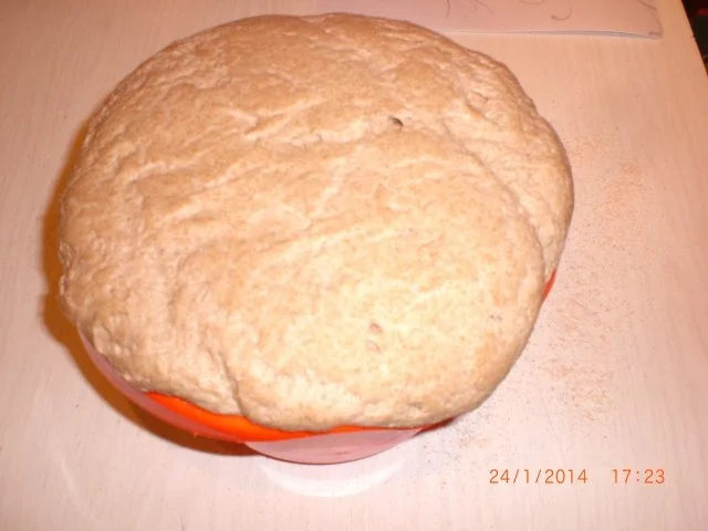 Rezept: Dunkles Sauerteigbrot Bild Nr. 2 Dunkles Sauerteigbrot - Rezept - Bild Nr. 2