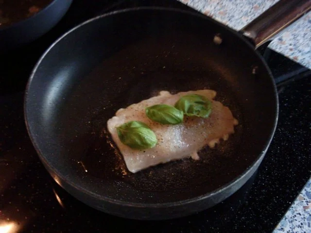 Rezept: Kabeljau mit Zitronensahne und Tagliatelle Bild Nr. 5 Kabeljau mit Zitronensahne und Tagliatelle - Rezept - Bild Nr. 5