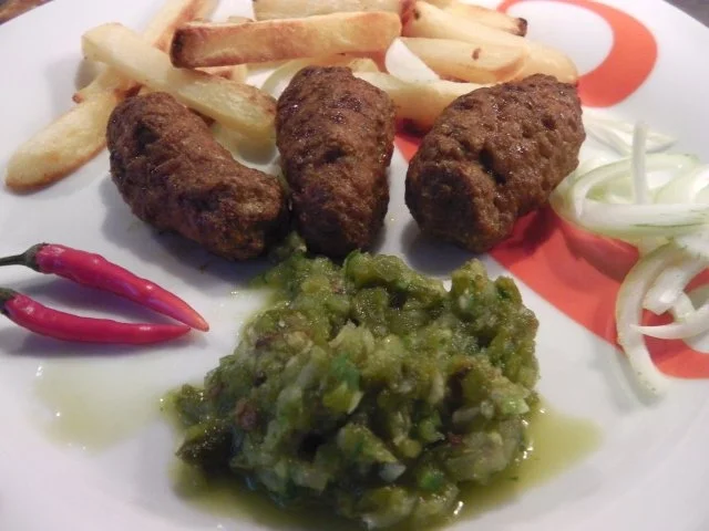 Cevapcici mit Jalapeño-Relish - Rezept - Bild Nr. 2