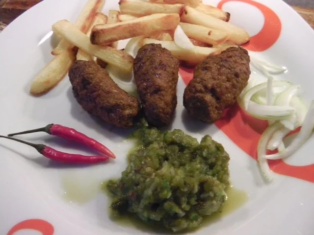 Cevapcici mit Jalapeño-Relish - Rezept - Bild Nr. 6
