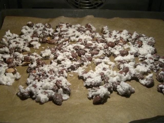 Rezept: Geröstete Salzmandeln Bild Nr. 3 Geröstete Salzmandeln - Rezept - Bild Nr. 3