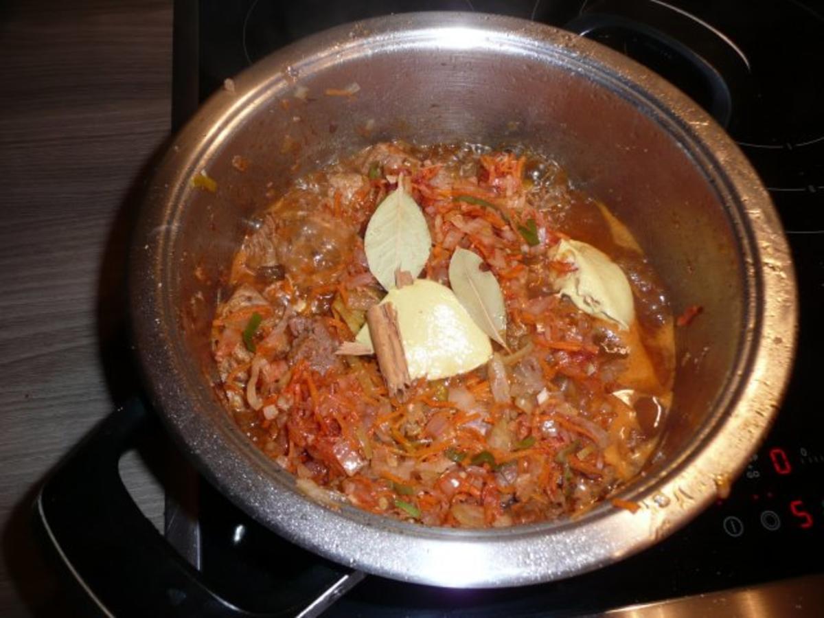 Steckrüben+ Kartoffeln + Rindergulasch. - Rezept - Bild Nr. 12