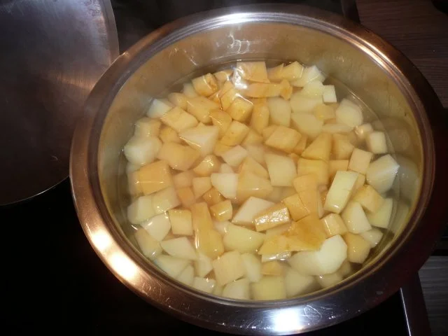 Rezept: Steckrüben+ Kartoffeln + Rindergulasch. Bild Nr. 14 Steckrüben+ Kartoffeln + Rindergulasch. - Rezept - Bild Nr. 14