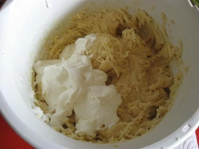 Rezept: Gugelhupf mit Krokant Bild Nr. 6 Gugelhupf mit Krokant - Rezept - Bild Nr. 6