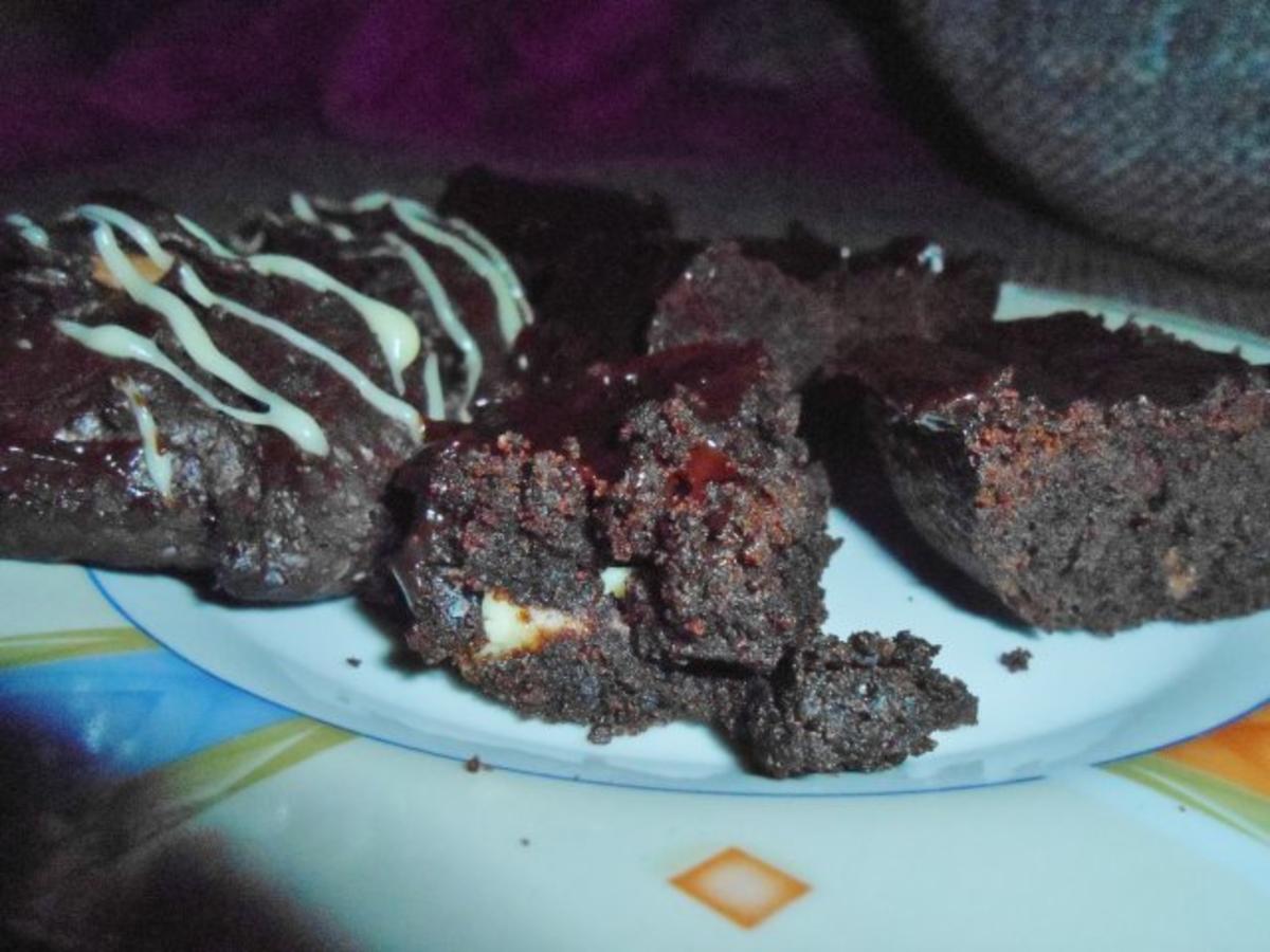 Triple Chocolat Brownies - Rezept - Bild Nr. 2