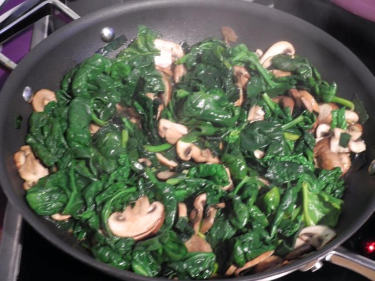 Vegan : Frischen Spinat an braunen Champignongs dazu Reis - Rezept - Bild Nr. 11