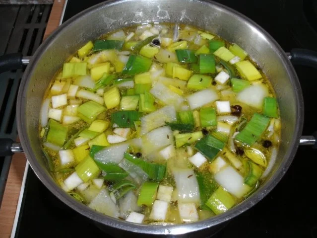 Rezept: Fleisch: Fasan - Brühe Bild Nr. 4 Fleisch: Fasan - Brühe - Rezept - Bild Nr. 4