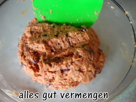 Pikant gefüllte Hackroulade - Rezept - Bild Nr. 4