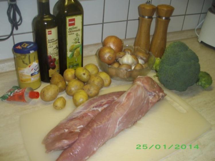 Mariniertes Schweinefilet - Rezept mit Bild - kochbar.de