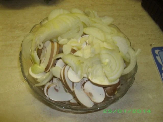 Gebratene Champions mit Zwiebeln - Rezept