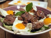 Entenfrikadellen auf Reisnudeln - Rezept