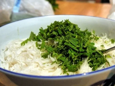 Rezept: Entenfrikadellen auf Reisnudeln Bild Nr. 14 Entenfrikadellen auf Reisnudeln - Rezept - Bild Nr. 14