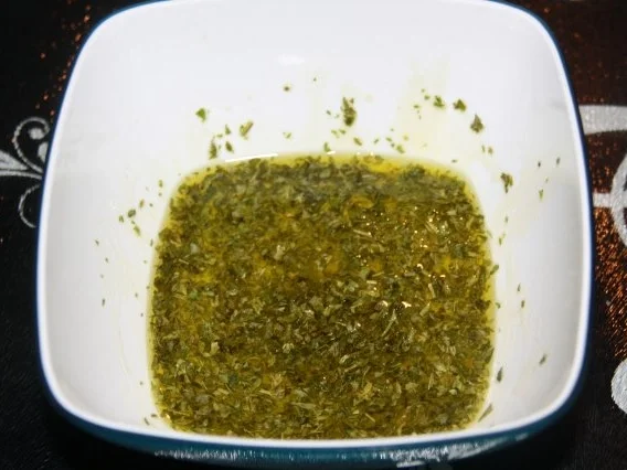 Rezept: Käsesalat mit Salami Bild Nr. 8 Käsesalat mit Salami - Rezept - Bild Nr. 8