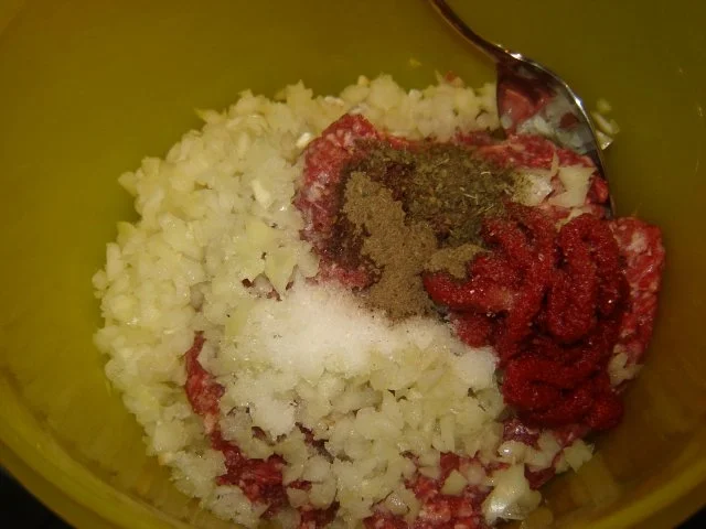 Rezept: Gefüllter Lauch mit Knoblauchjoghurt Bild Nr. 6 Gefüllter Lauch mit Knoblauchjoghurt - Rezept - Bild Nr. 6