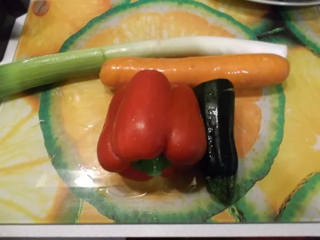 Rezept: Vegetarisch: Pikante Reis-Gemüsepfanne Bild Nr. 3 Vegetarisch: Pikante Reis-Gemüsepfanne - Rezept - Bild Nr. 3