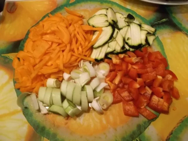 Rezept: Vegetarisch: Pikante Reis-Gemüsepfanne Bild Nr. 7 Vegetarisch: Pikante Reis-Gemüsepfanne - Rezept - Bild Nr. 7