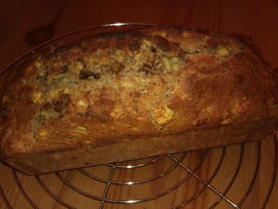 Rezept: Apfel-Bananen-Nuss-Kuchen Bild Nr. 4 Apfel-Bananen-Nuss-Kuchen - Rezept - Bild Nr. 4