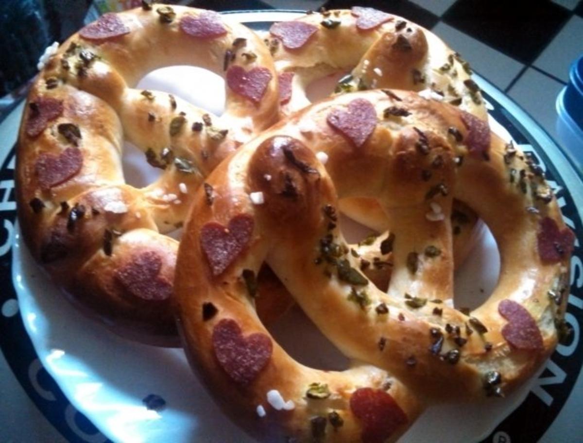 Pretzel & Pretzel Dogs / Laugenbretzelteig - Rezept - Bild Nr. 4