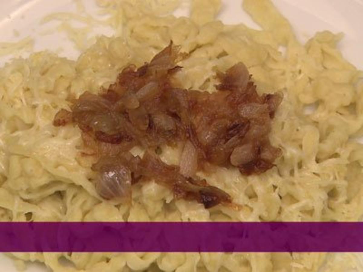 Bilder für Schwäbische Kässpätzle mit Schmelzzwiebeln (Prof. Dr. Werner Mang) - Rezept