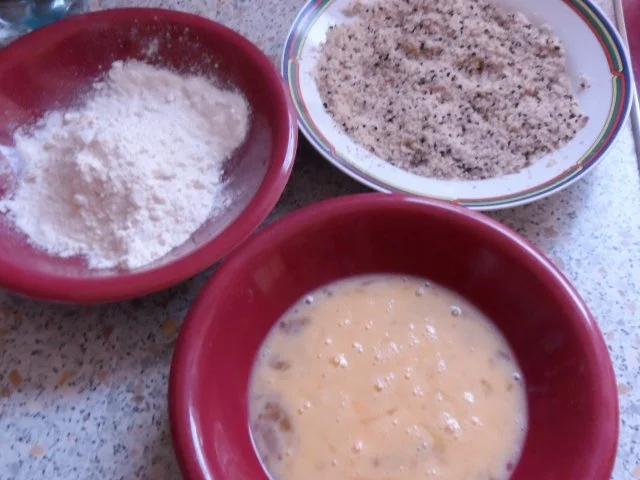 Fingerfood/Snack: Feta-Aprikosen-Plätzchen, dazu ein fruchtig-scharfer Joghurt-Dip - Rezept - Bild Nr. 6