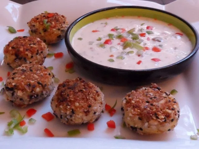 Fingerfood/Snack: Feta-Aprikosen-Plätzchen, dazu ein fruchtig-scharfer Joghurt-Dip - Rezept - Bild Nr. 14