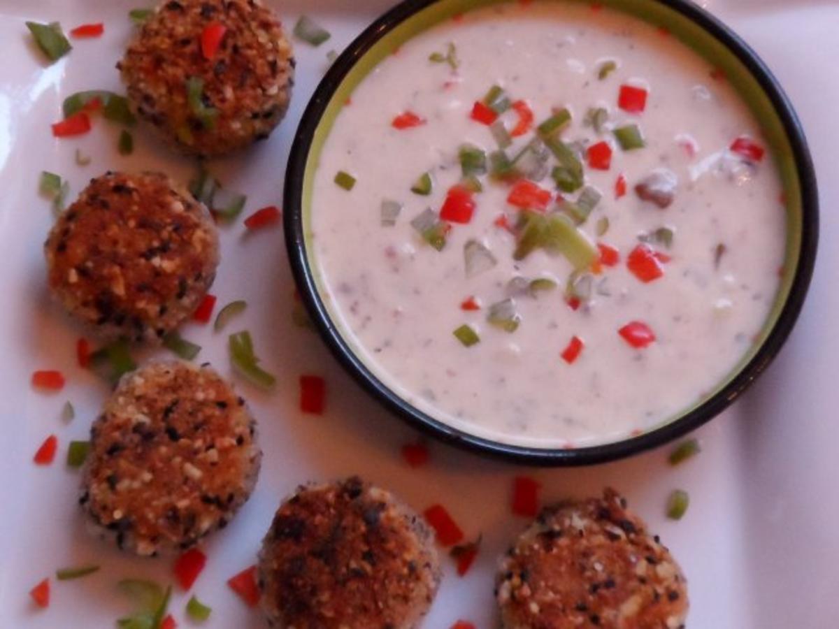 Fingerfood/Snack: Feta-Aprikosen-Plätzchen, dazu ein fruchtig-scharfer
Joghurt-Dip - Rezept Von Einsendungen Kochfee3131