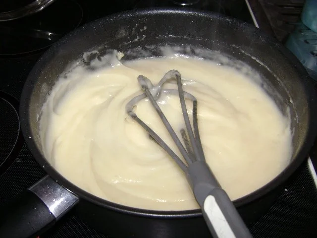 Rezept: Hähnchen in lieblicher Weißweinsoße Bild Nr. 7 Hähnchen in lieblicher Weißweinsoße - Rezept - Bild Nr. 7