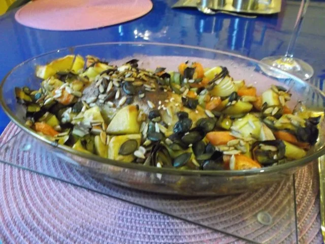 Geflügel: Hähnchenschenkel mit Ofengemüse - Rezept