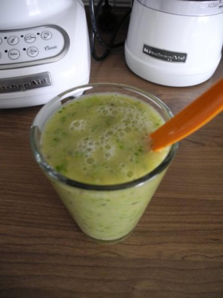 Bilder für Smoothies : Mein erster grüner Smoothie - Rezept