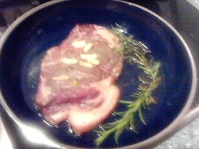 Rezept: CLUBSTEAK BLAUE EMMA MIT WOK - GEMÜSE UND EINER GEHEIMEN ZUTAT Bild Nr. 8 CLUBSTEAK BLAUE EMMA MIT WOK - GEMÜSE UND EINER GEHEIMEN ZUTAT - Rezept - Bild Nr. 8