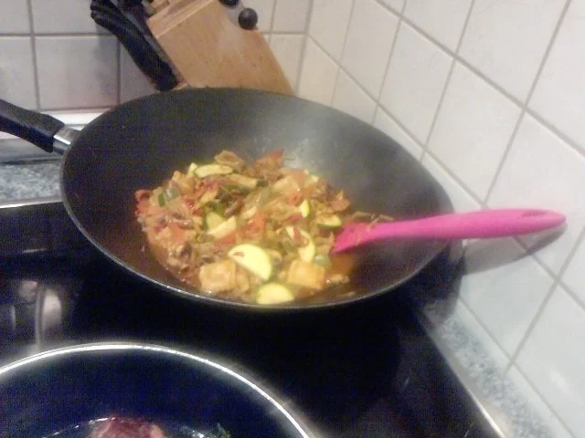 Rezept: CLUBSTEAK BLAUE EMMA MIT WOK - GEMÜSE UND EINER GEHEIMEN ZUTAT Bild Nr. 9 CLUBSTEAK BLAUE EMMA MIT WOK - GEMÜSE UND EINER GEHEIMEN ZUTAT - Rezept - Bild Nr. 9