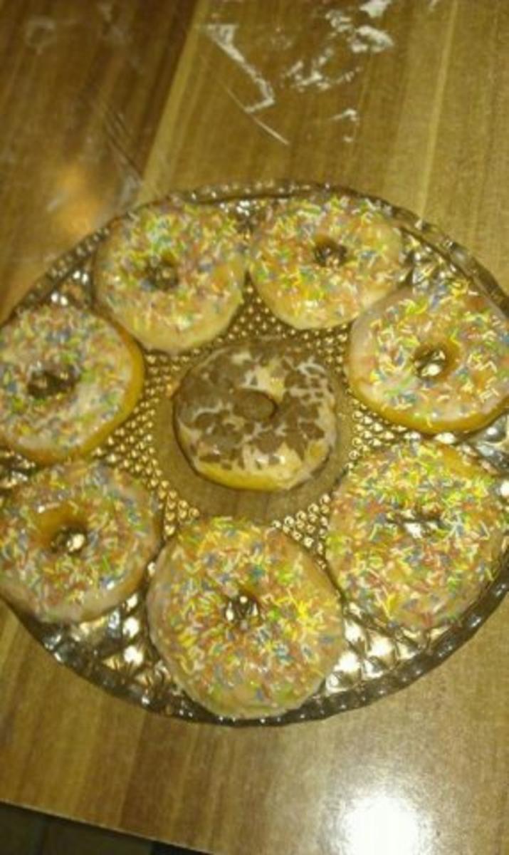 Donuts  ( Ergeben 15-20 Stück) - Rezept - Bild Nr. 2