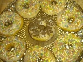 Donuts  ( Ergeben 15-20 Stück) - Rezept - Bild Nr. 2