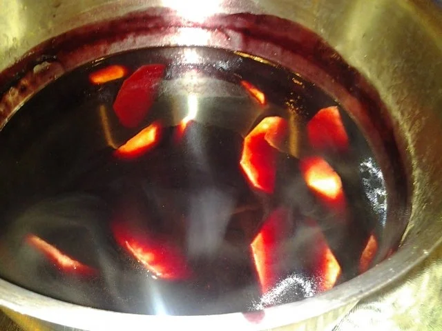 Rezept: Heiße Fliederbeer Suppe Bild Nr. 5 Heiße Fliederbeer Suppe - Rezept - Bild Nr. 5