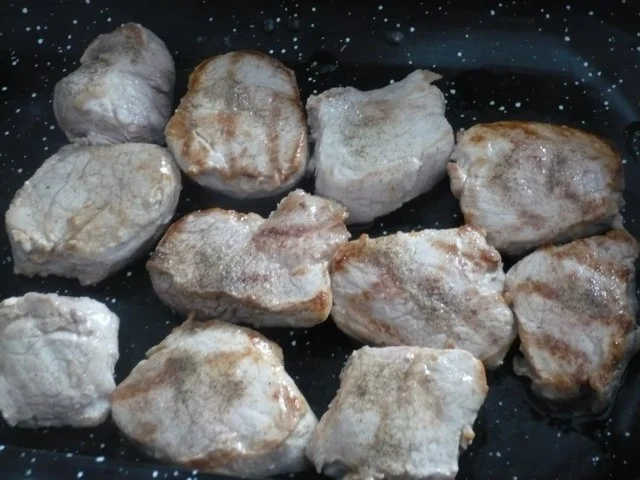 Rezept: Überbackener Broccoli mit Schweinefilet Bild Nr. 5 Überbackener Broccoli mit Schweinefilet - Rezept - Bild Nr. 5