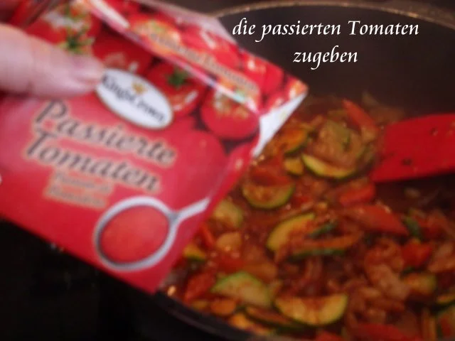 Nudelsoße mit mediteranen Gemüse und Hackfleisch - Rezept - Bild Nr. 13