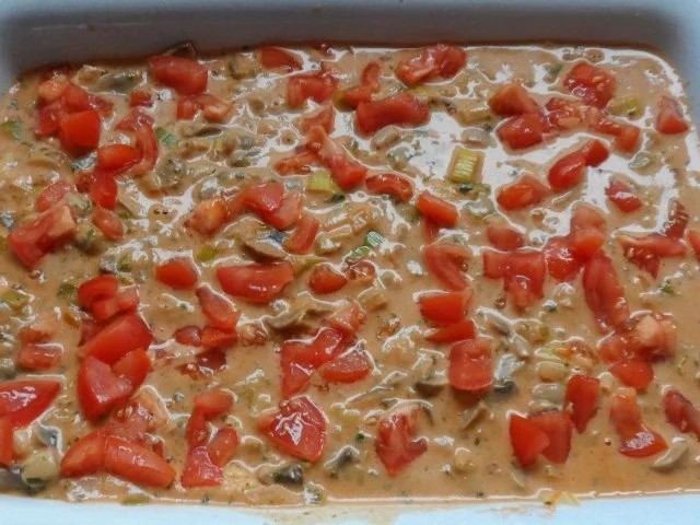 Rezept: Auflauf/Gratin: Herzhafter Champignon-Kartoffelpüree-Auflauf mit Schafskäse Bild Nr. 3 Auflauf/Gratin: Herzhafter Champignon-Kartoffelpüree-Auflauf mit Schafskäse - Rezept - Bild Nr. 3