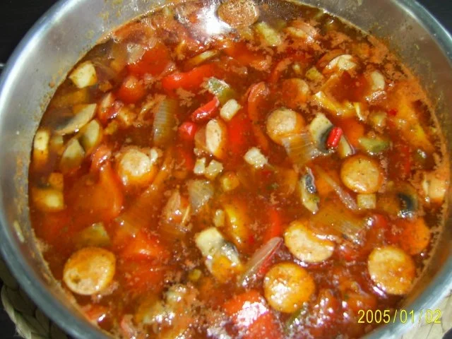 Rezept: Aus fremden Küchen: Gulaschsuppe - UNGARISCHE ART Aus fremden Küchen: Gulaschsuppe - UNGARISCHE ART - Rezept