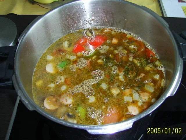 Rezept: Aus fremden Küchen: Gulaschsuppe - UNGARISCHE ART Bild Nr. 3 Aus fremden Küchen: Gulaschsuppe - UNGARISCHE ART - Rezept - Bild Nr. 3