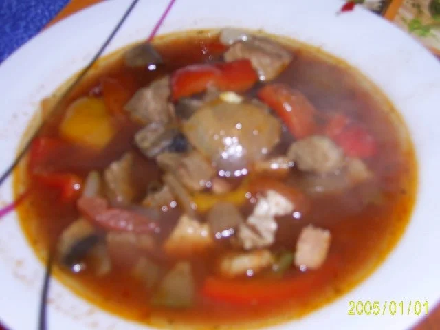 Rezept: Aus fremden Küchen: Gulaschsuppe - UNGARISCHE ART Bild Nr. 7 Aus fremden Küchen: Gulaschsuppe - UNGARISCHE ART - Rezept - Bild Nr. 7