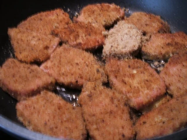 Fleisch: Panierter Leberkäs mit Kartoffel-Eisberg-Salat - Rezept - Bild Nr. 4