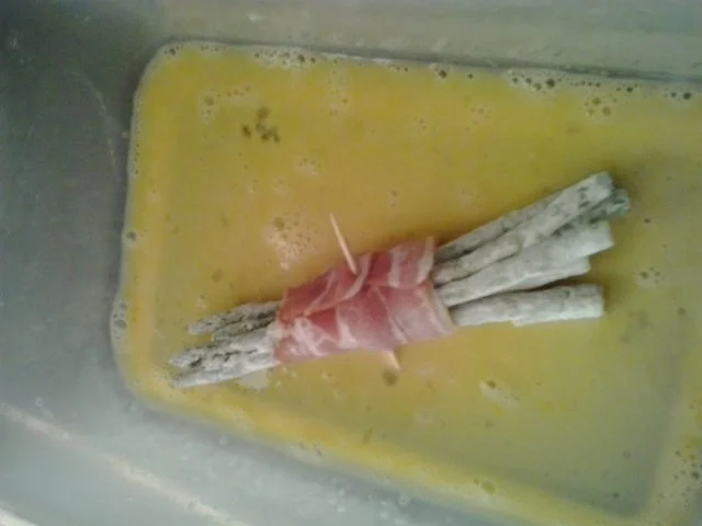 Grüner Spargel im Speckmantel - Rezept - Bild Nr. 4