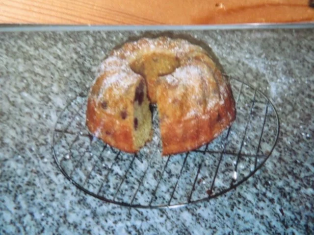 Kirsch-Gugelhupf - Rezept