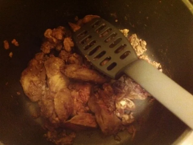 Geschmorte Hühnerleber mit Kartoffelpüree - Rezept - Bild Nr. 3