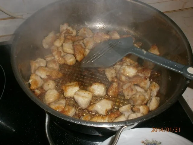 Knusperpute mit Erdnuss-Tomaten-Sosse - Rezept - Bild Nr. 7