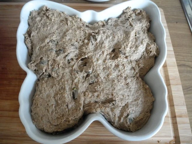 Rezept: Brot & Brötchen : Einfaches und schnelles Brot (reicht für 2 Brote ) Bild Nr. 4 Brot & Brötchen : Einfaches und schnelles Brot (reicht für 2 Brote ) - Rezept - Bild Nr. 4