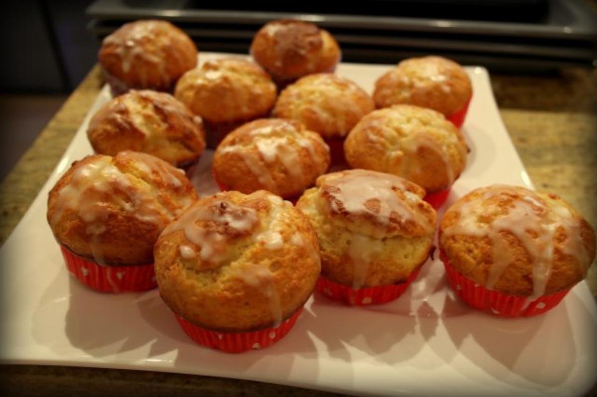 Zitronen-Muffins mit Lemon Curd - Rezept - kochbar.de