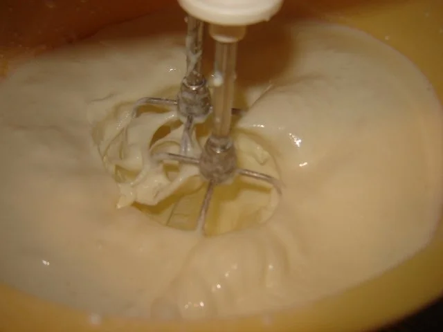 Rezept: Milchige Schnitten Bild Nr. 7 Milchige Schnitten - Rezept - Bild Nr. 7