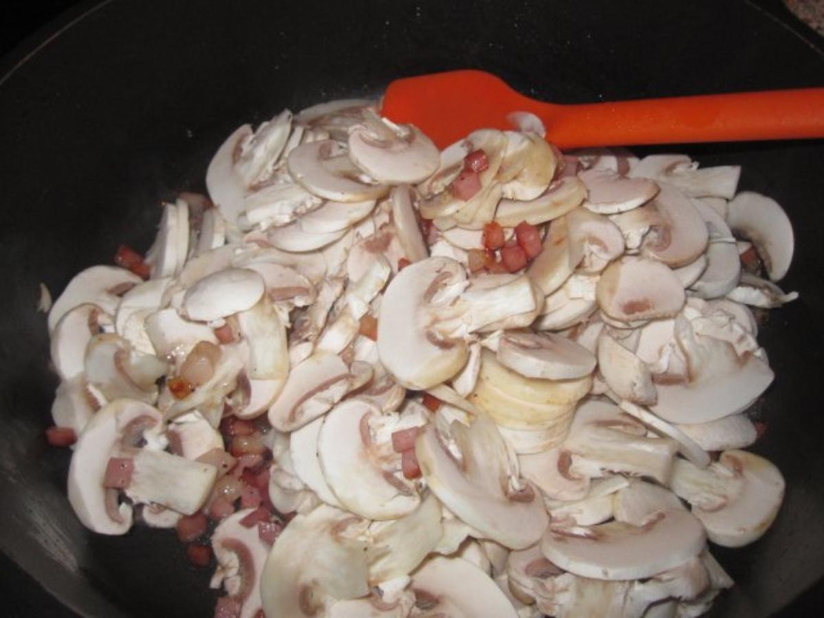 BUNTE NUDELN mit Speck und Champignons - Rezept - Bild Nr. 5